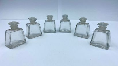 RENE LALIQUE et COTY RENE LALIQUE and COTY

Lot including 6 glass bottles of trapezoidal...