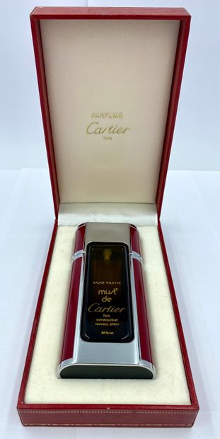 CARTIER « Must » CARTIER " Must " (in French) 

Glass bottle, 50ml spray, titrated....