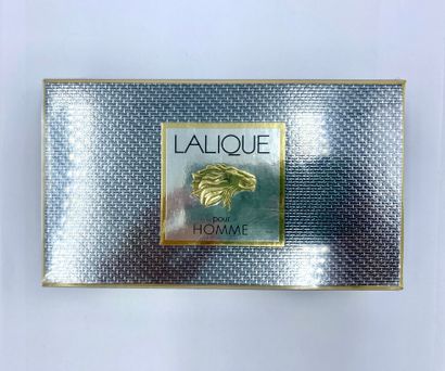 LALIQUE « Pour homme » LALIQUE " For men " (in French)

Box containing 2 homothetic...