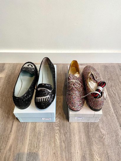 Lot comprenant : Lot including : 

- ANIEL

PAIR OF DERBY in leather and multicolored...