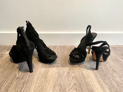 Lot comprenant : Lot including : 

- Ann TUIL

Pair of black nubuck pump shoes

T:...
