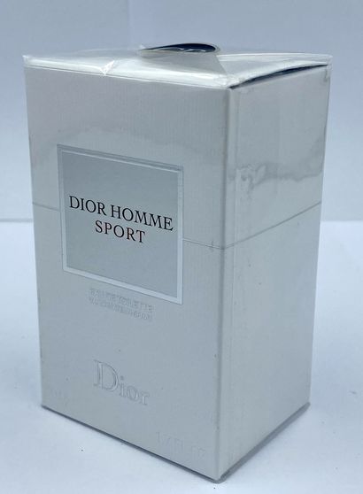 CHRISTIAN DIOR « Dior Homme Sport » CHRISTIAN DIOR "Dior Homme Sport

Glass spray...