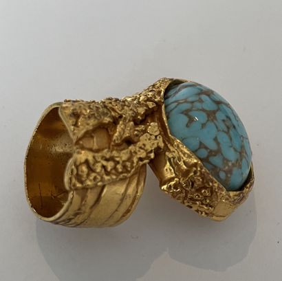 YVES SAINT LAURENT YVES SAINT LAURENT

RING, ARTY collection, in gold-plated metal...