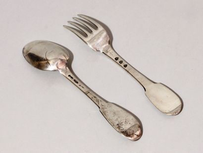Cuiller à soupe et fourchette de table en argent. Province, XVIIIe siècle. Fourchette...