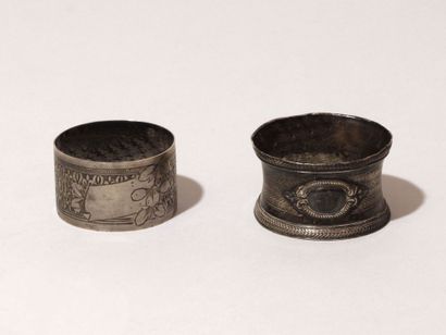 Deux ronds de serviette (lot) en argent. Paris, ap. 1838 (Minerve 1er et 2e titre)....