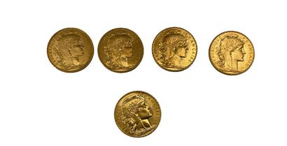 CINQ PIECES de 20 Francs or , diverses années FIVE PIECES of 20 Francs gold, various...