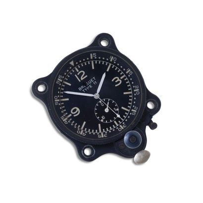 null BREGUET
Chronograph Type 11 of the dashboard of the VAUTOUR n° 364 around 1952.
Time...