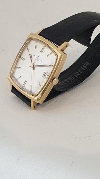 null ETERNA-MATIC 3000, ref . 711 n° 5411702 vers 1965
Grande montre bracelet en...