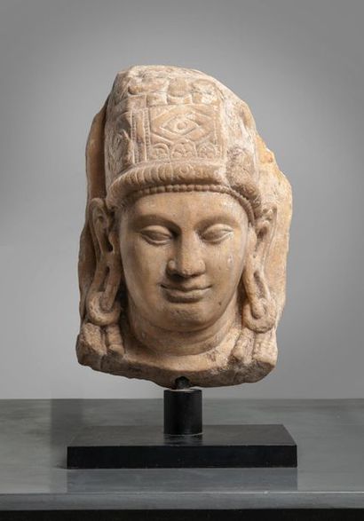 null Art post Gandhara, 5th - 7th century. Head of Surya * carved in high relief...