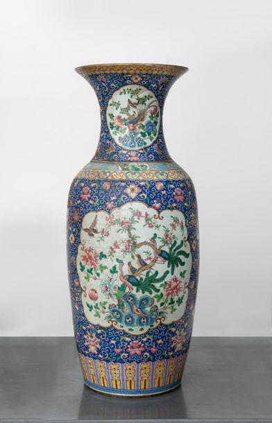 null CHINA, late Qing Dynasty (1644-1912), late 19th - early 20th century. 
Large...