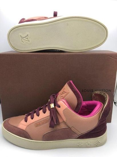 null Louis Vuitton X Kanye West 'Don's Patchworks'
Paire de sneaker issue de la collaboration...