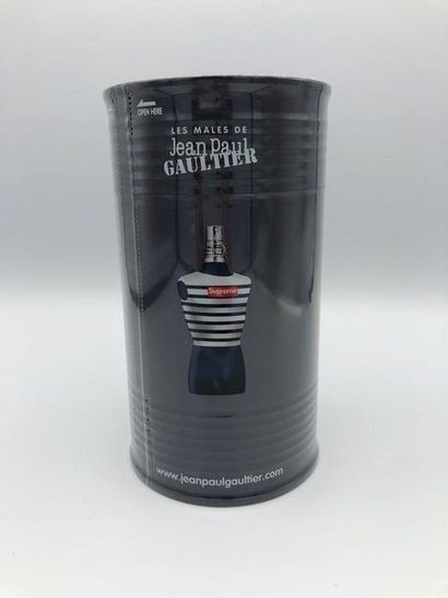 null SUPREME X JEAN PAUL GAUTHIER
Perfume resulting from the collaboration between...