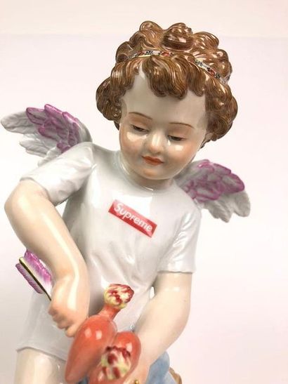null Supreme X Meissen porcelaine « Cupid »
Statuette de chérubin issue de la collaboration...
