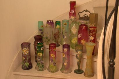 null Ensemble de 18 vases dont un en verre multicouche et un seau à glace, en verre...