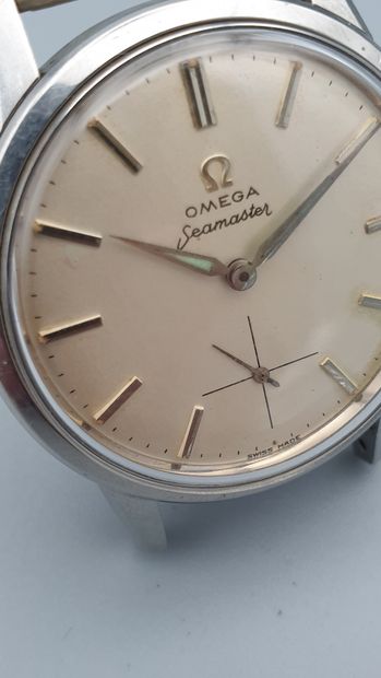 null OMEGA Seamaster ref.14389 circa 1960

Steel bracelet watch, round case, smooth...