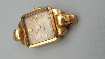 null ROLEX "Précision" Genève, ref.8623, vers 1955.

Montre de dame en or jaune,...