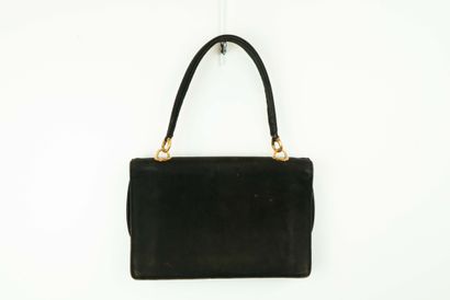 null 
HERMÈS 


 
Half Moon model handbag in black suede leather, gold metal trim...