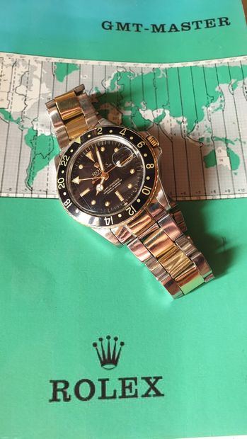 null ROLEX "GMT- Master" ref.1675/3, vers 1969.

Montre bracelet de pilote en or...