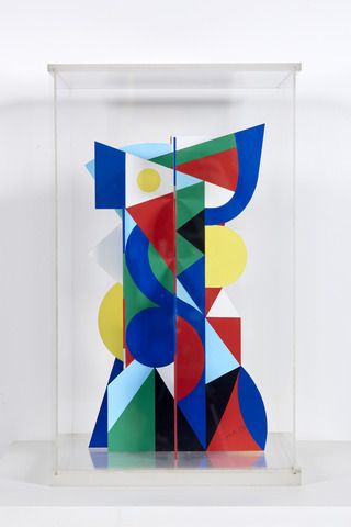 Roland CABOT (1929 - 2020) 
Roland CABOT (1929 - 2020)




Painted Altuglass.




1977.




Sculpture...