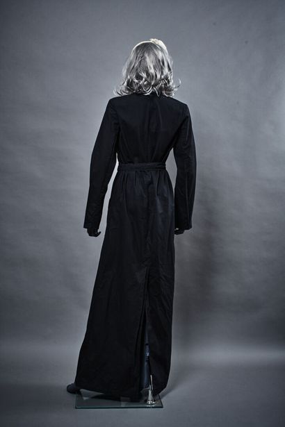 3 SUISSES X MAISON MARTIN MARGIELA ROBE "blouse" longue

Coton noir

T. 38

Iconographie...