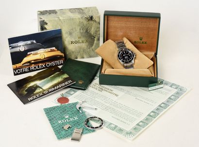 ROLEX "Sea-Dweller" COMEX ref. 16660 dites "triple 6" de 1986. 

Rare montre bracelet...
