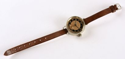 RONA / Roth Frères Genève "Imperméable" vers 1920 Rare montre militaire imperméable...