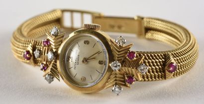 PATEK PHILIPPE 3215/1 vers 1955. Élégante montre bijou de dame or jaune 18k, diamants...