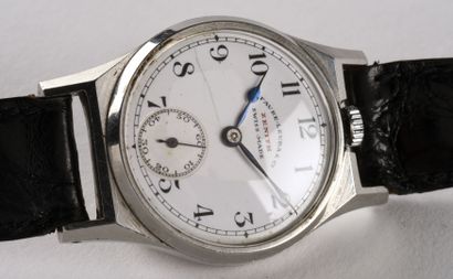 FAVRE LEUBA &Co et ZENITH, ref. 8132726, vers 1930 Rare et élégante montre bracelet...