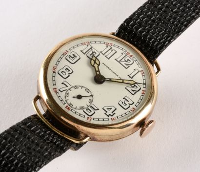 RECORD Watch "Militaire" vers 1915 Montre bracelet dites d'Officier en métal plaqué...