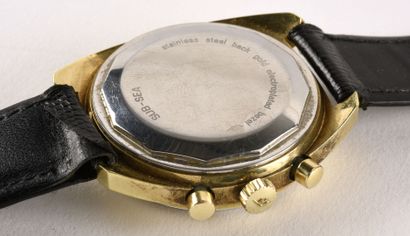 MOVADO "Sub Sea" Datron HS 360 vers 1970. Chronographe plaqué et fond acier, boitier...