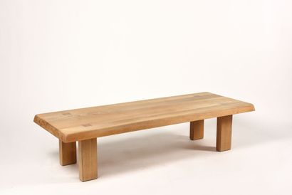 Pierre CHAPO (1927-1986) T08.

Low table.

In solid elm, the rectangular top with...