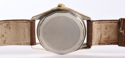 ZENITH vers 1955 Montre bracelet en métal plaqué, boitier rond à grande ouverture,...