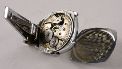 OMEGA "Montre agrafe ou clip" vers 1931 Rare and exceptional steel watch, elegant...