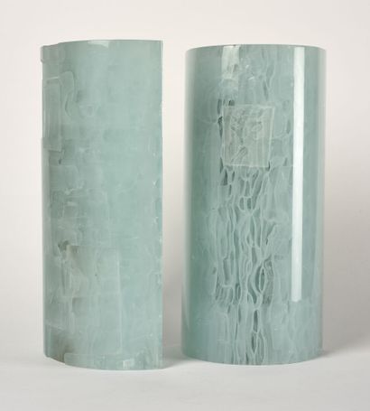 Jacki & Martine PERRIN (XX-XXI) Deux sculptures en verre et pâte de verre gravées....