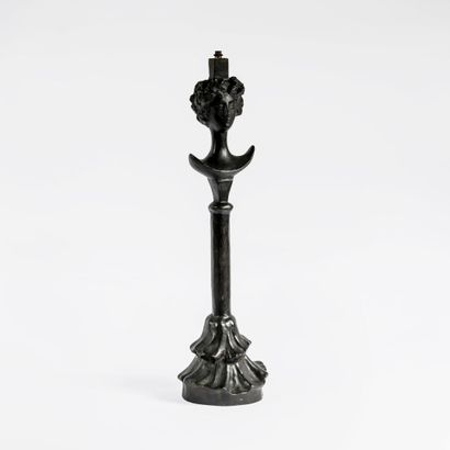 Alberto GIACOMETTI (1901-1966) Foot of lamp "head of woman".

Proof in bronze with...