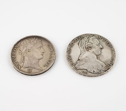 null Lot comprenant : 

- FRANCE, 5 francs argent, Napoléon tête laurée, 1812 W (Lille)....