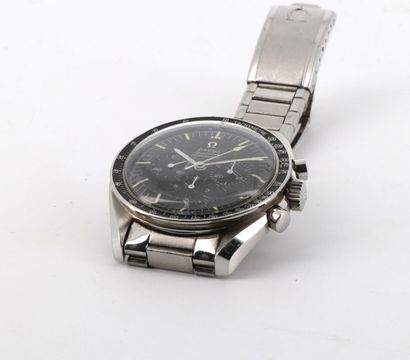 OMEGA "Speedmaster Pré Moon" ref. 105.012-66. Vers 1967 Steel chronograph on original...
