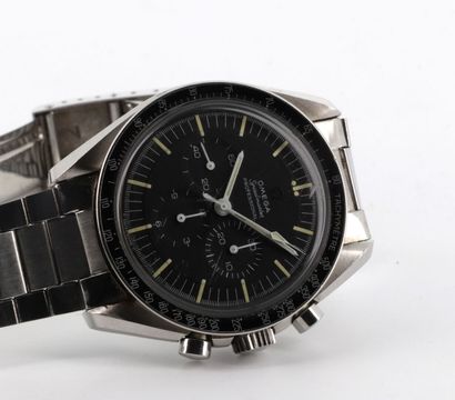 OMEGA "Speedmaster Pré Moon" ref. 105.012-66. Vers 1967 Steel chronograph on original...