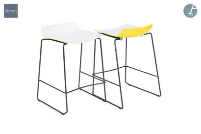 null WIESNER HAGER Publisher

Pair of bar stools, white on the upper part, and yellow...
