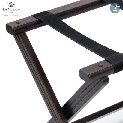 null From the Hotel Le Meurice - Room 415

Black lacquered wood folding luggage rack...