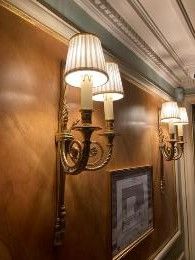 null From the Maison Ladurée - 1st floor corridor.

Three sconces in chased and gilded...