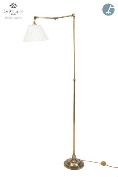 null From the Hotel Le Meurice - Room 417

Articulated reading lamp, in brass. 
Height...