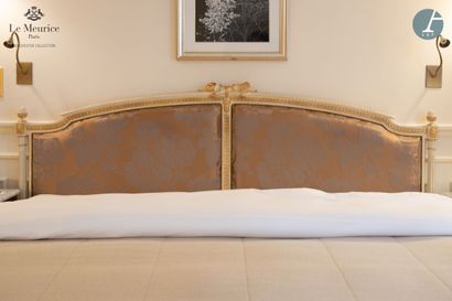 null From the Hotel Le Meurice - Room 419

Headboard in molded and carved wood, white...