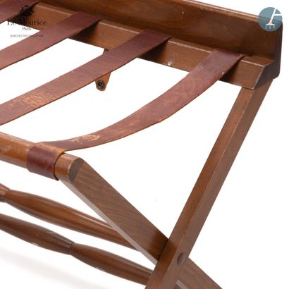 null From the Hotel Le Meurice - Room 410

Folding luggage rack in natural wood and...
