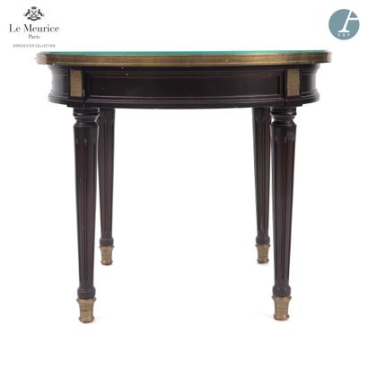 null From the Hotel Le Meurice - Room 417

Circular pedestal table in molded and...