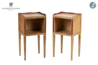 null From room 42 (Grange à Bateaux)
Pair of bedside tables in molded and carved...