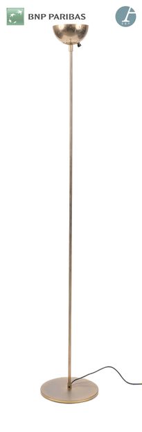 null Floor lamp stem in gilded brass tube finished by an openwork cup.

H : 185 ...