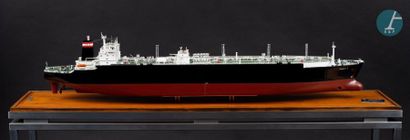 Maquette de méthanier Model of the LNG carrier Edouard LD.
The Edouard LD was built...