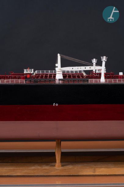 Maquette d’un pétrolier Model of the Castillo de San Marco Cadiz, Crude Oil Tanker...