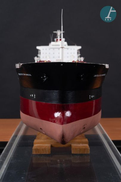 Maquette d’un pétrolier Maquette du Castillo de San Marco Cadiz, Crude Oil Tanker...